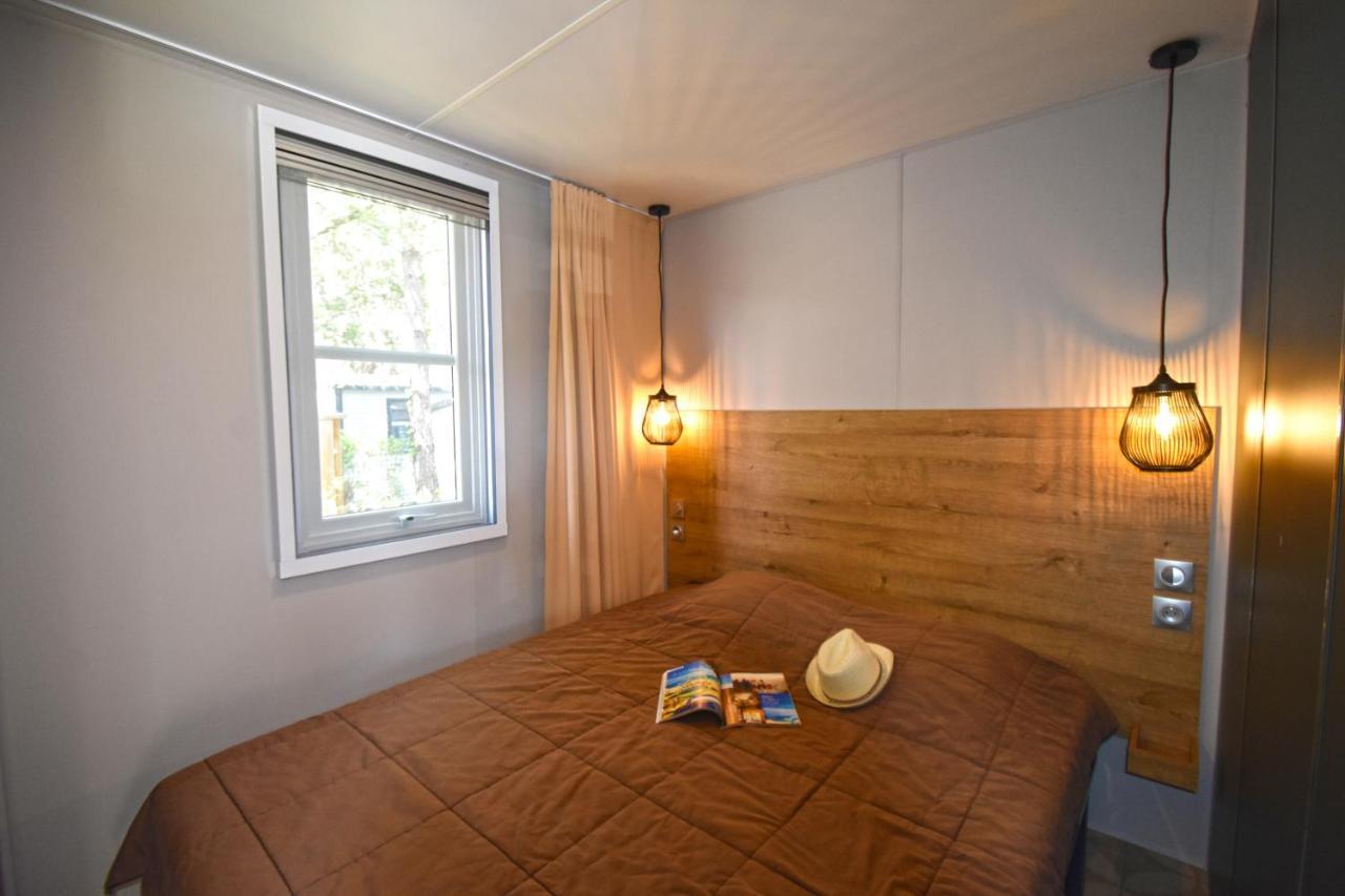 Camping La Baume La Palmeraie Campsite 5*